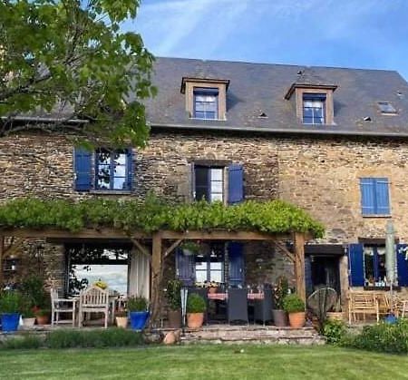 La Maison Bleue Juillac  Exteriér fotografie