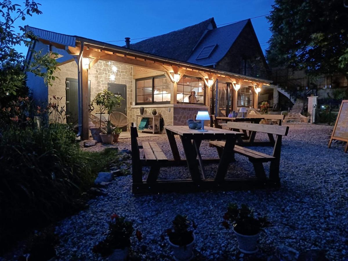 La Maison Bleue Juillac  Exteriér fotografie
